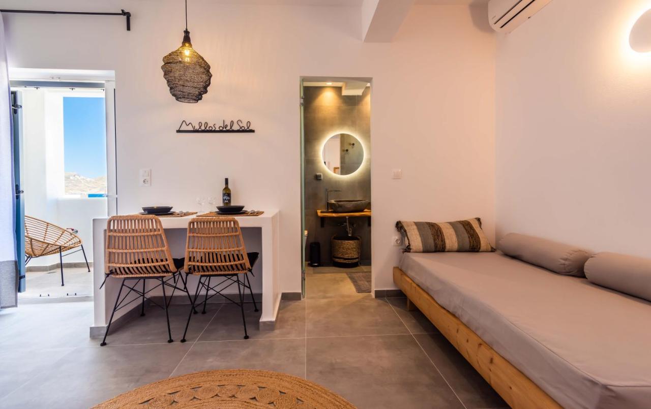 Milos Del Sol Studios Adamantas  ภายนอก รูปภาพ