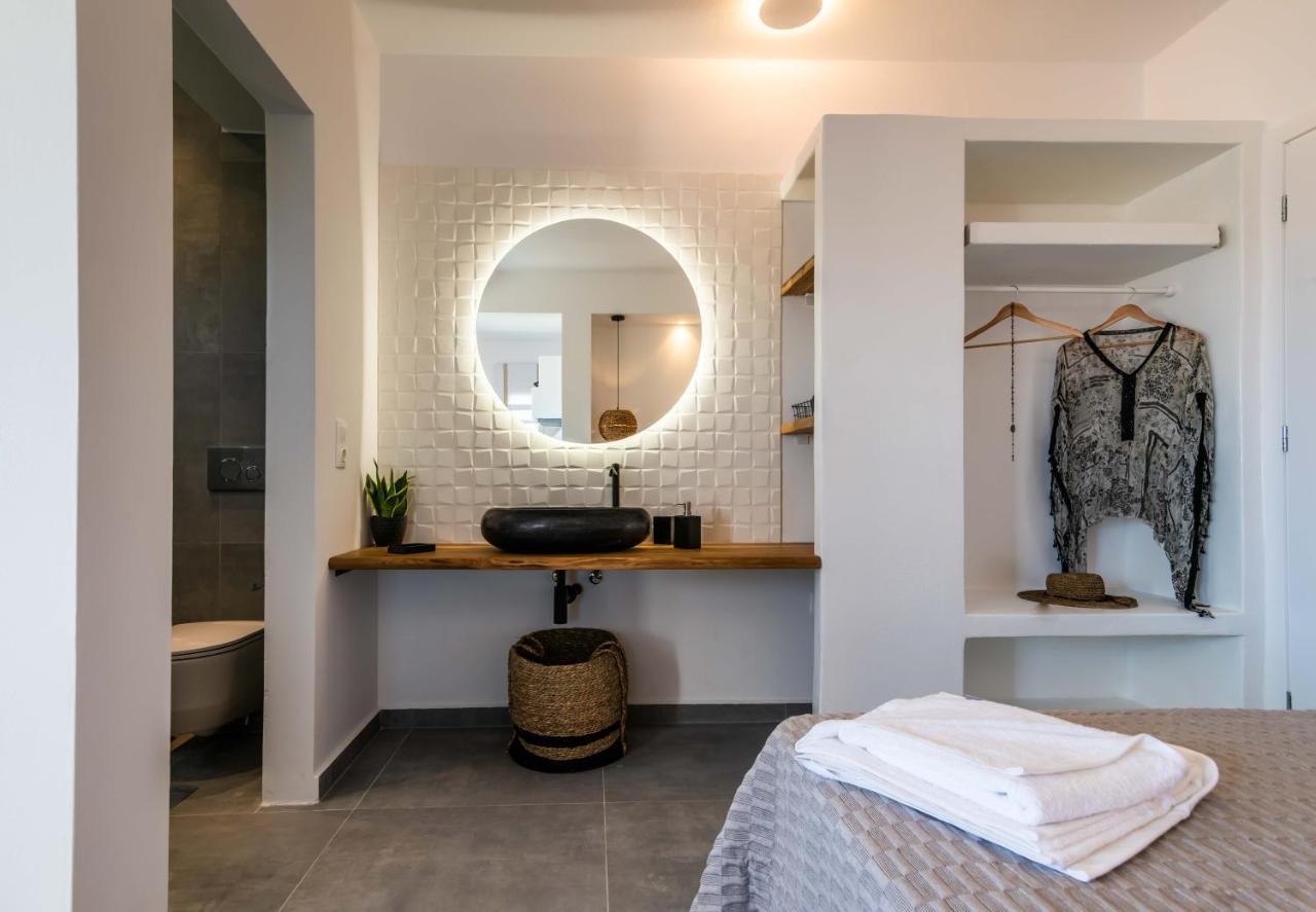 Milos Del Sol Studios Adamantas  ภายนอก รูปภาพ